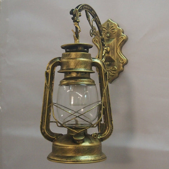 Nautical Wall Lamp With Clear Glass And Kerosene Light - Perfect For Dining Rooms Bronze / A