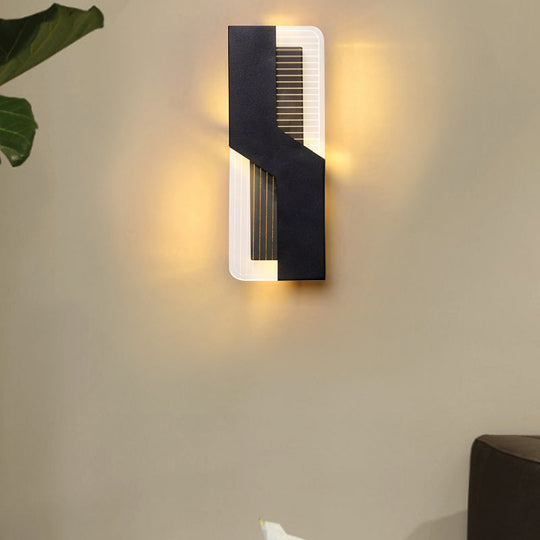 Curved Nordic Led Metal Sconce Lamp: Black/White Wall Mount For Bedside In Warm/White Light Black /