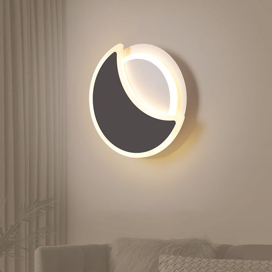 Nordic Led Acrylic Eclipse Wall Sconce In Warm/White Light - Bedroom Lighting Black / Warm