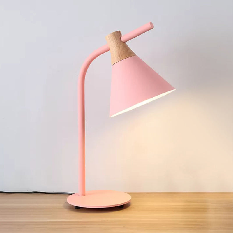 Nordic Single Head Metal Desk Light - Functional Reading Lamp For Study Rooms And Dormitories Pink