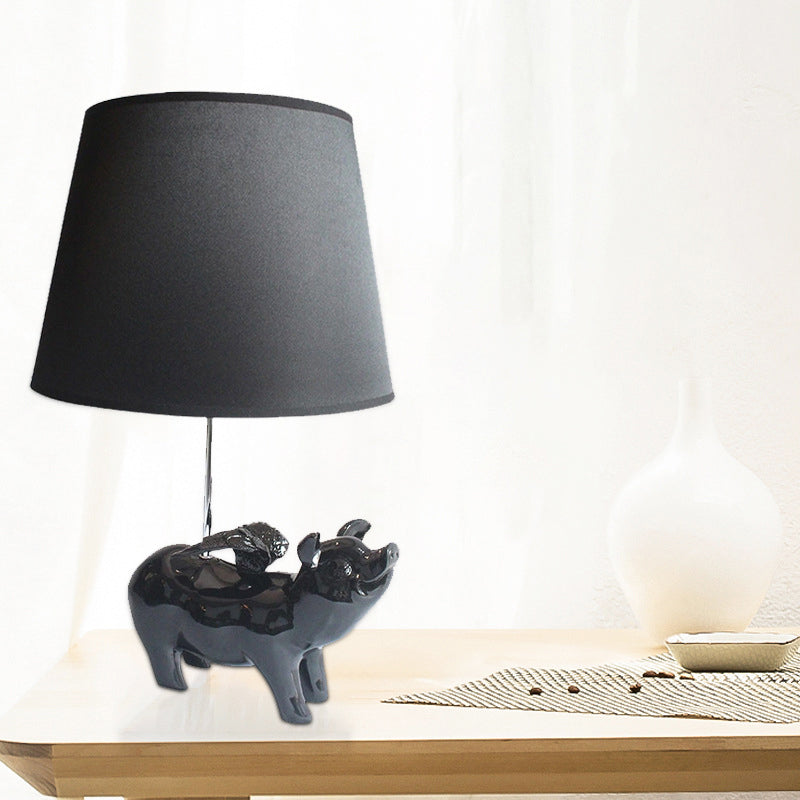 Modern Piggy Desk Light With Trapezoid Shade For Bedside Black