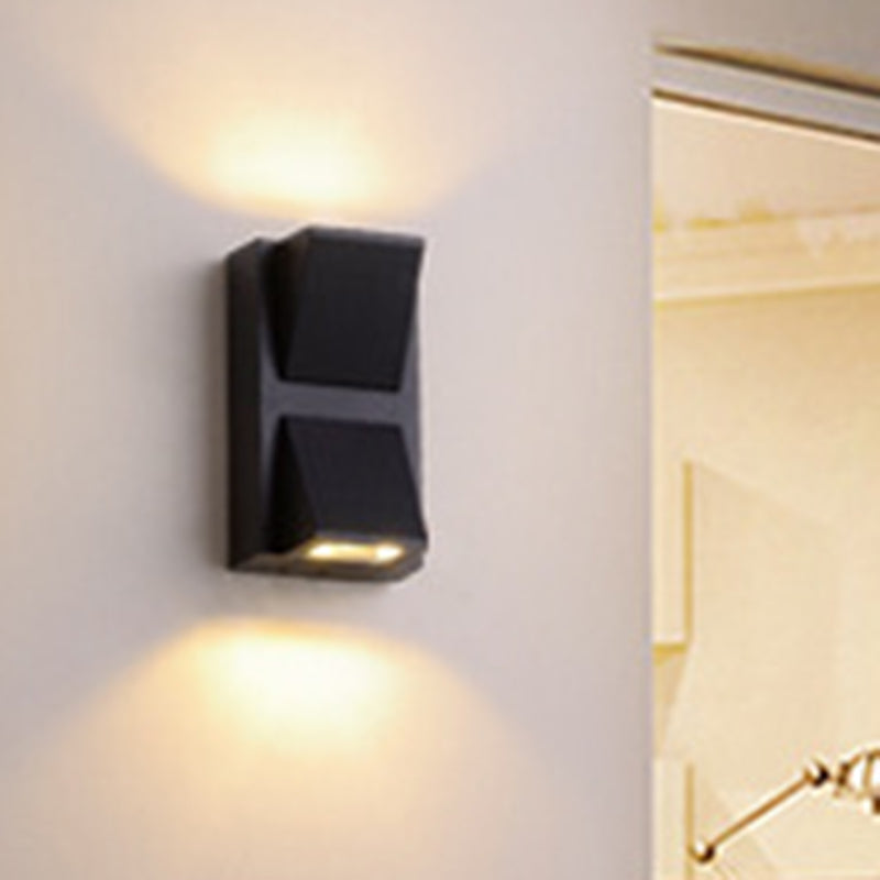 Minimalist Triangle Aluminum Flush Wall Sconce - Small/Large Black Corridor Lamp / Small B
