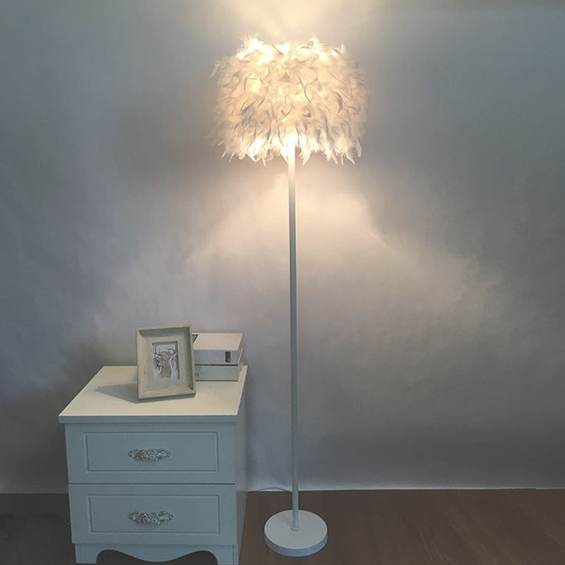 Modern Feather Drum Standing Floor Light: 16/18 W 1-Head White Lamp With Or Without Draping Crystal