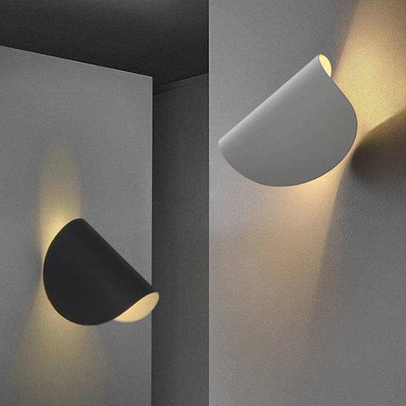 Modern Led Wall Sconce With Foldable Metal Shade For Living Room