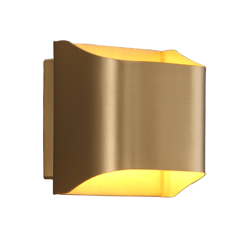 Gold Metal Led Wall Light With Modern Cut Geometry Ideal For Bedside Ambiance / 4