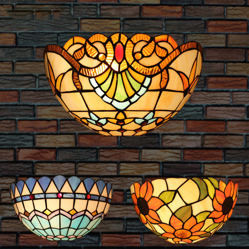 Tiffany Style Stained Glass Wall Sconce - Flush Mount With 1-Head Bowl Shade