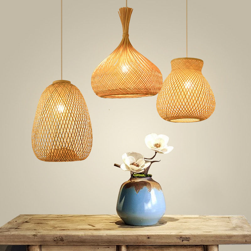 Chinese Style Bamboo Pendant Lamp - Hand-Braided Wood Construction 1 Head Ceiling Lantern