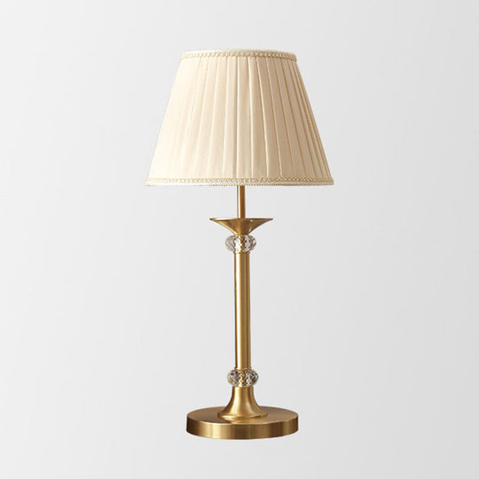 Modern Gold Fabric Barrel Table Lamp For Study Room - Nightstand Lighting