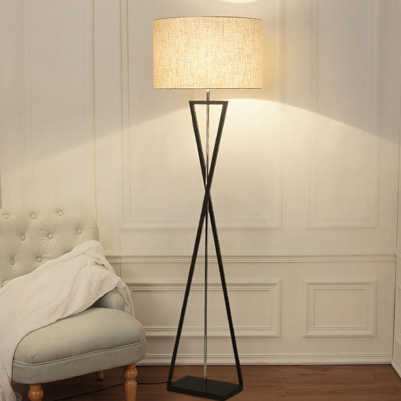Stylish Hourglass Metal Floor Lamp With Artistic Drum Shade - Perfect For Living Rooms