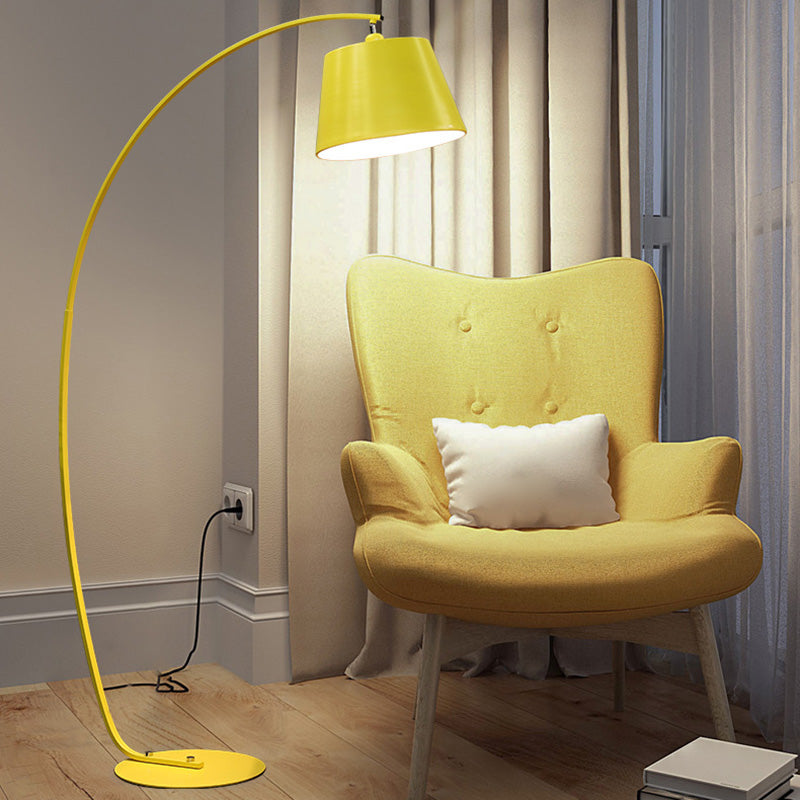 Traditional Empire Shade Floor Lamp With Arc Arm For Living Room - Elegant Standing Light Yellow