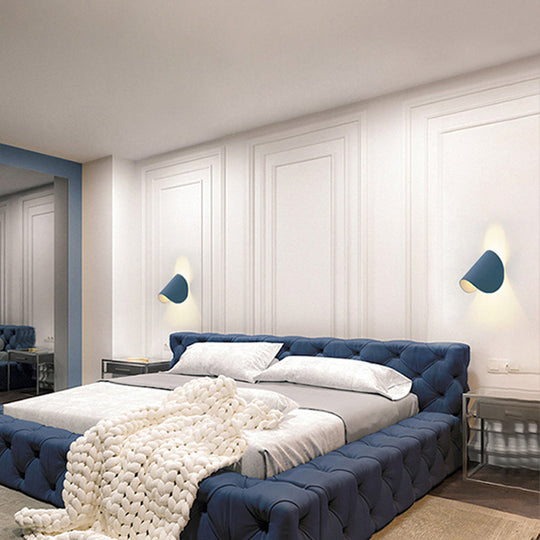 Minimalist Metallic Led Curved Wall Light For Living Room Blue