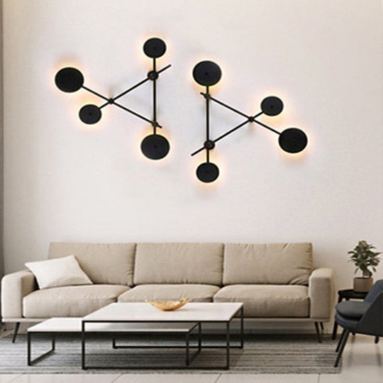 Modern Geometric Led Wall Light Fixture For Living Room - Metallic Mounted Lamp Black / Small