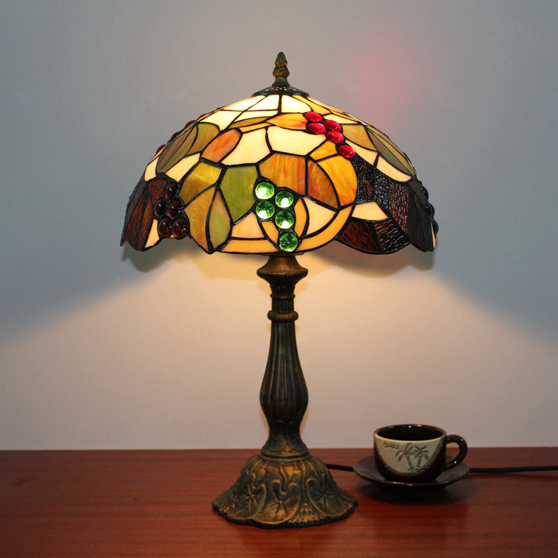 Decorative Stained Glass Dome Shade Table Lamp For Living Room - Nightstand Light Tan