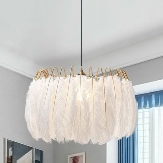 Modern Feather Pendant Light For Living Room In White Round Shape