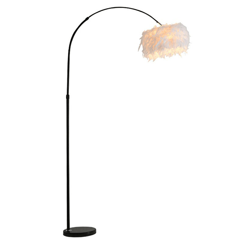Simplicity 1-Bulb Stand Up Lamp With Arc Arm Perfect For Living Room Lighting