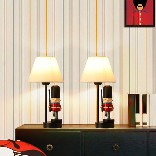 Kids Soldier Bedside Lamp: Resin Nightstand With Shade Table Lighting (1 Bulb) Black / D