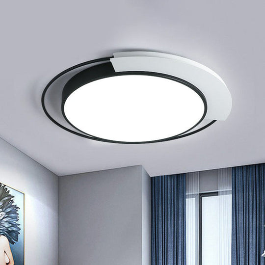 Nordic Circular Led Flush Mount Lighting Fixture In Black And White For Living Room