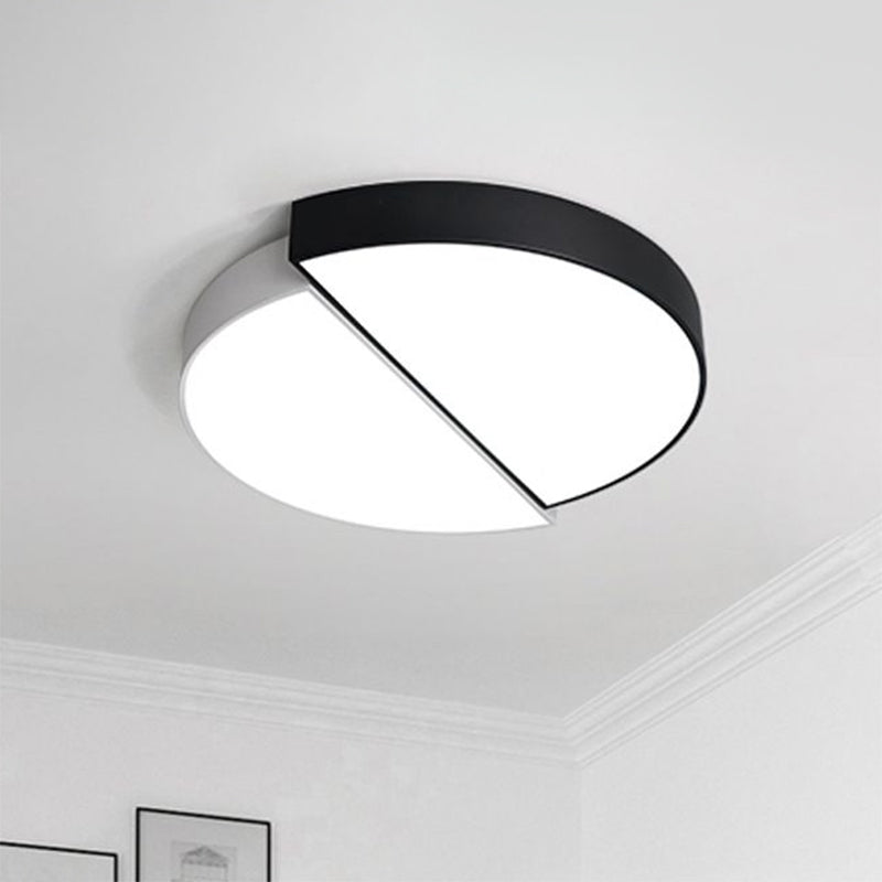 Modern Round Led Flush Mount Lighting With Minimalist Black And White Acrylic Design Black-White /