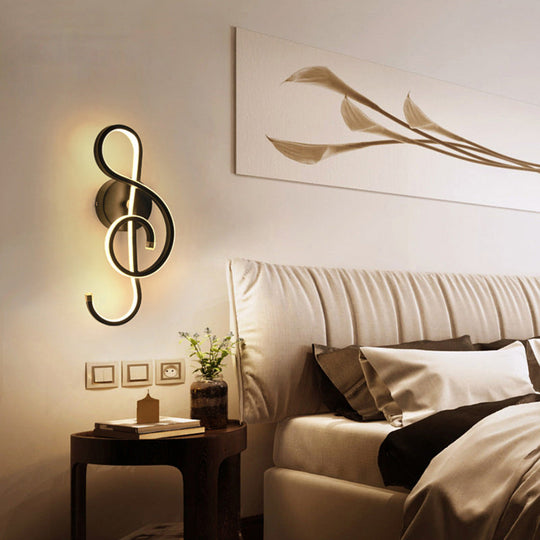 Modern Acrylic Led Wall Light Fixture - Music Note Design For Living Room Black / White
