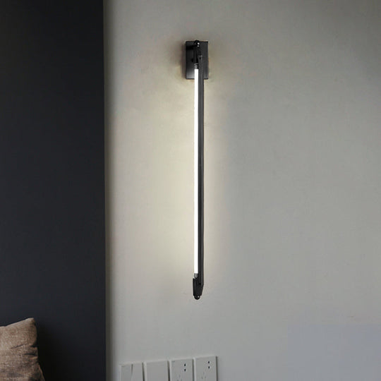 Rotatable Led Wall Light For Corridors - Minimalist Metallic Design Black