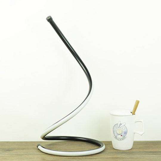 Sleek Curve Led Table Lamp For Living Room Nightstand - Simplicity Style Metallic Finish Black / B