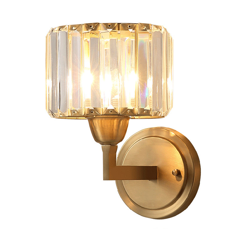 1-Light Wall Mounted Brass Drum Sconce With Crystal Shade - Simple And Elegant Lighting Fixture