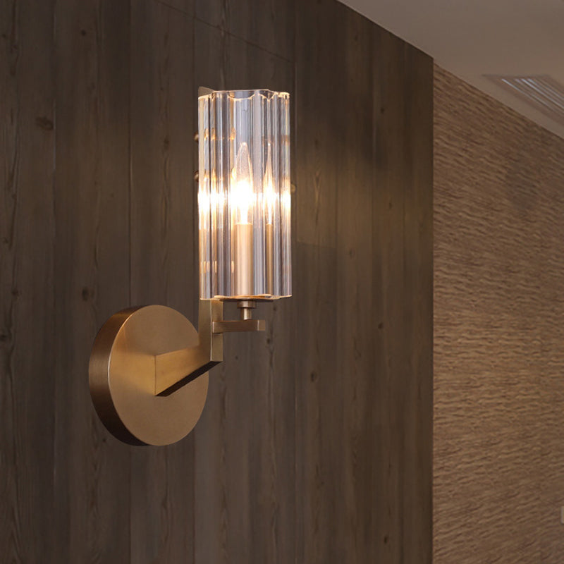Retro Brass Wall Sconce With Crystal Shade - Stylish Hallway Lighting Fixture