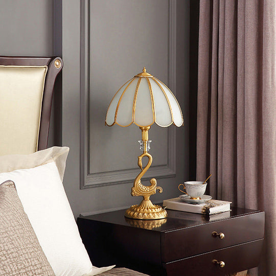 Classic Style Beveled Glass Scalloped Table Lamp With Brass Base For Bedside Nightstand
