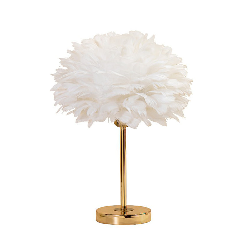 Blossom Feather Bedside Lamp - Minimalistic Natural Nightstand Light
