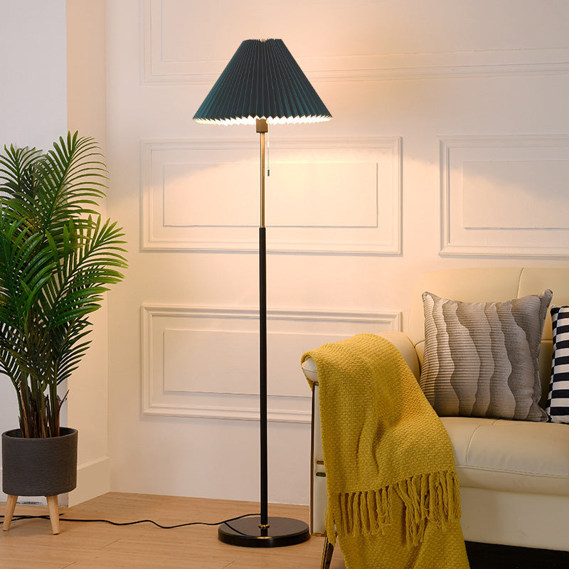 Minimalist Cone Shade Floor Lamp With Pleated Fabric & Pull Chain - Perfect For Living Room Lighting