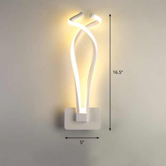 Art Deco Twisting Led Wall Sconce: Metal Edition For Bedroom Lighting White / Warm