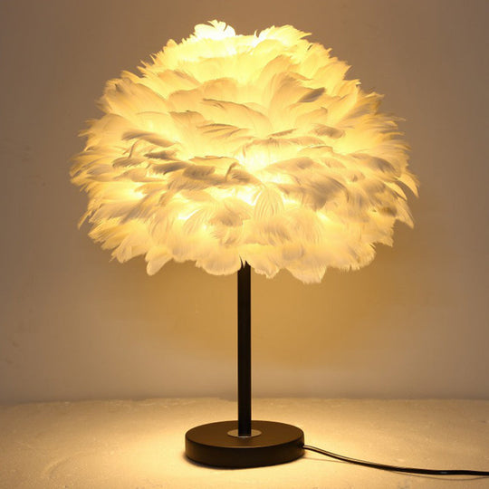 Minimalist Black Table Lamp With Feather Lampshade - Ideal For Bedroom Nightstand / Globe
