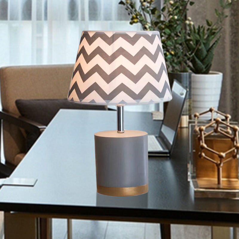 Zigzag Nordic Desk Light - Stylish Gray Study Lamp For Childs Bedroom Grey