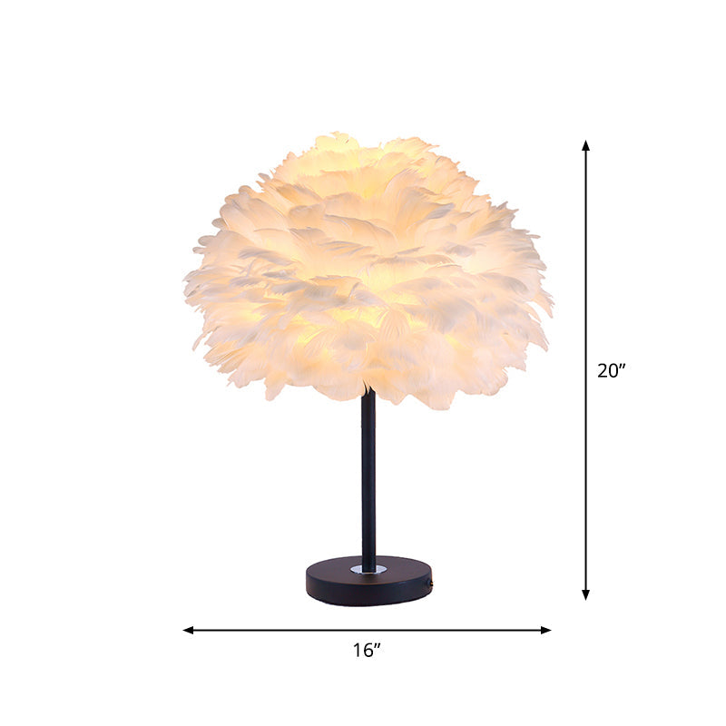 Feather Shade Table Lamp: Minimalist Flower Blossom Nightstand Light