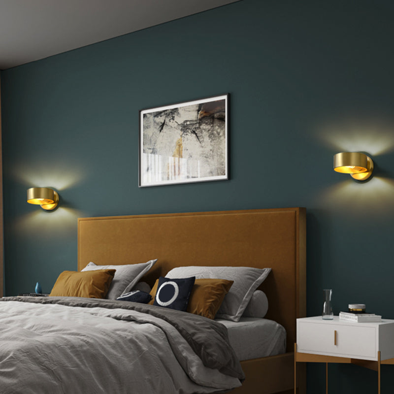 Minimalist Metal Circle Wall Lamp - Brass Sconce Lighting For Bedroom