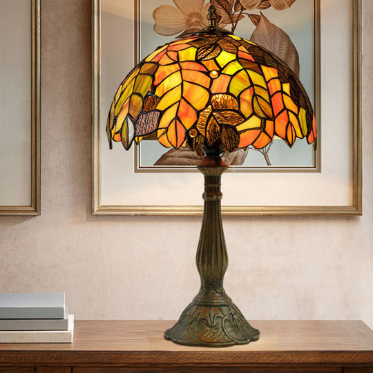 Grape Leaf Night Light With Tiffany Glass Shade - Traditional Bedroom Table Lamp Brass / Lace