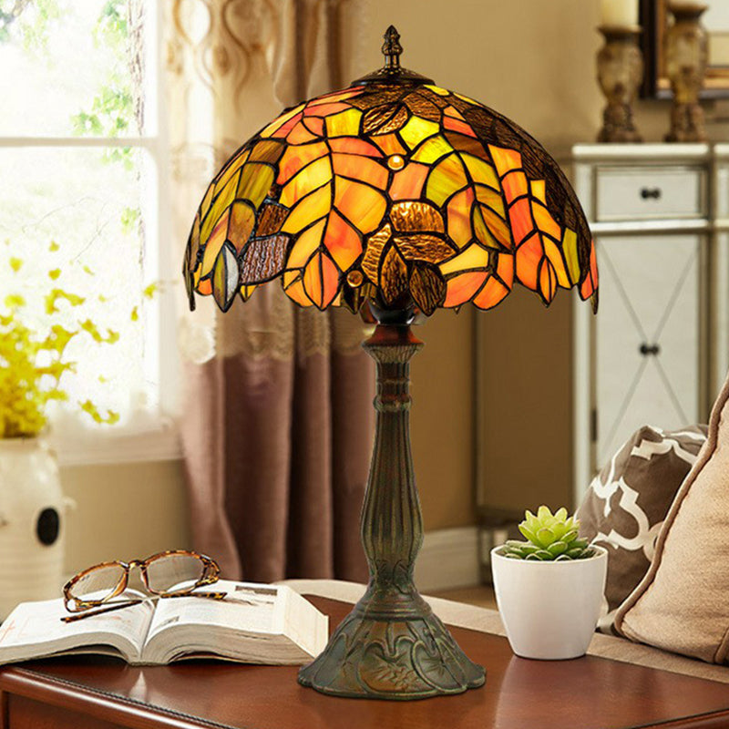 Grape Leaf Night Light With Tiffany Glass Shade - Traditional Bedroom Table Lamp