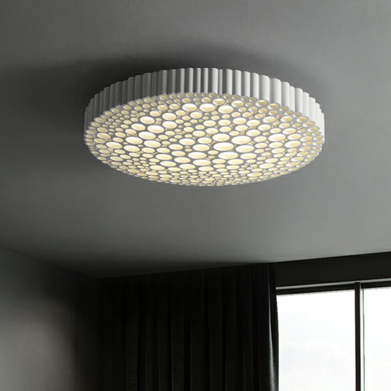 Creative Bedroom Shine: Simple Led Metal Circle Flush Mount Ceiling Light Cream / 14