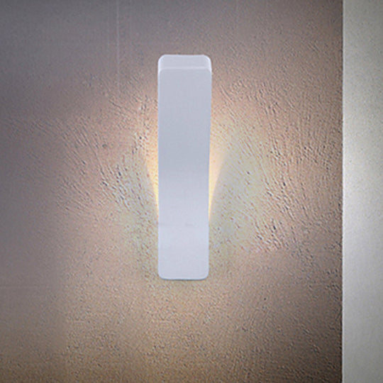 Sleek Metallic Bend Wall Mounted Led Lamp For Corridor With Warm/White Lighting