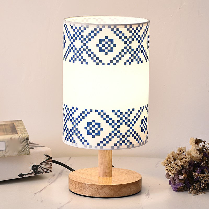 Minimalist Cylinder Bedside Table Lamp - White Fabric 1-Light Nightstand Light / Trellis