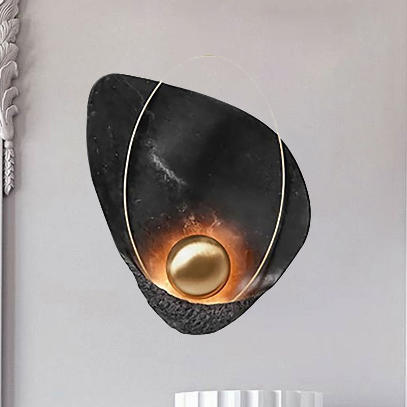 Modern Metal Led Wall Lamp: Resin Shell Shape Single Head White/Black Light