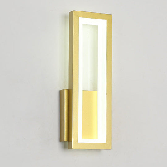 Contemporary Led Wall Sconce With Acrylic Shade For Bedside Lighting Gold / White