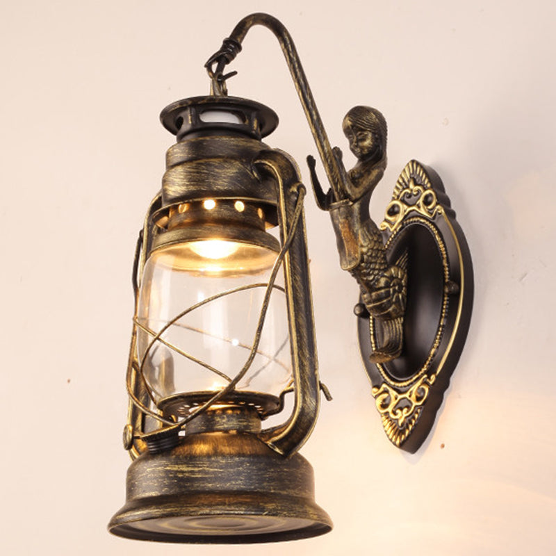 Antique Style Single-Bulb Oil Lantern Sconce: Clear Glass Wall Mount Light For Aisles Bronze / Arc