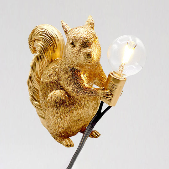 Artistic Squirrel Night Table Lamp - Resin Single-Bulb Childrens Bedside Light Gold