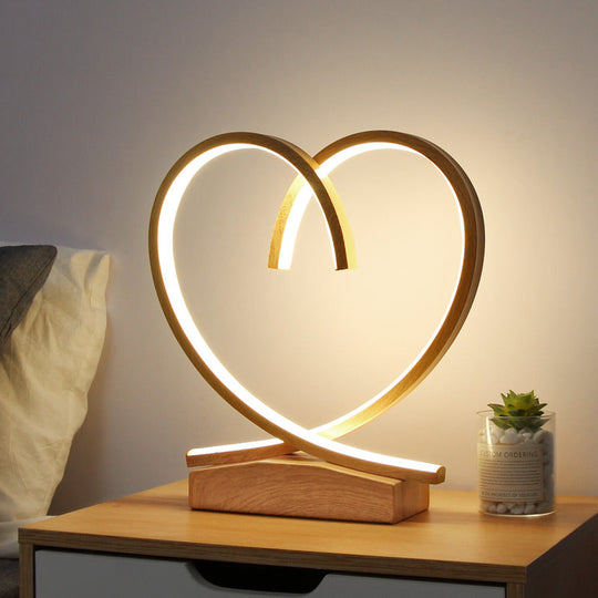 Halo Ring Led Nightstand Lamp Stylish Table Light For Bedroom Wood / Loving Heart On/Off Switch