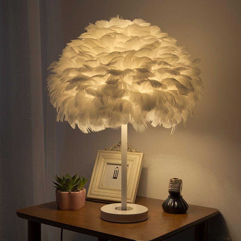 Contemporary Feather Flower Table Lamp - Single-Bulb Night Light For Bedroom