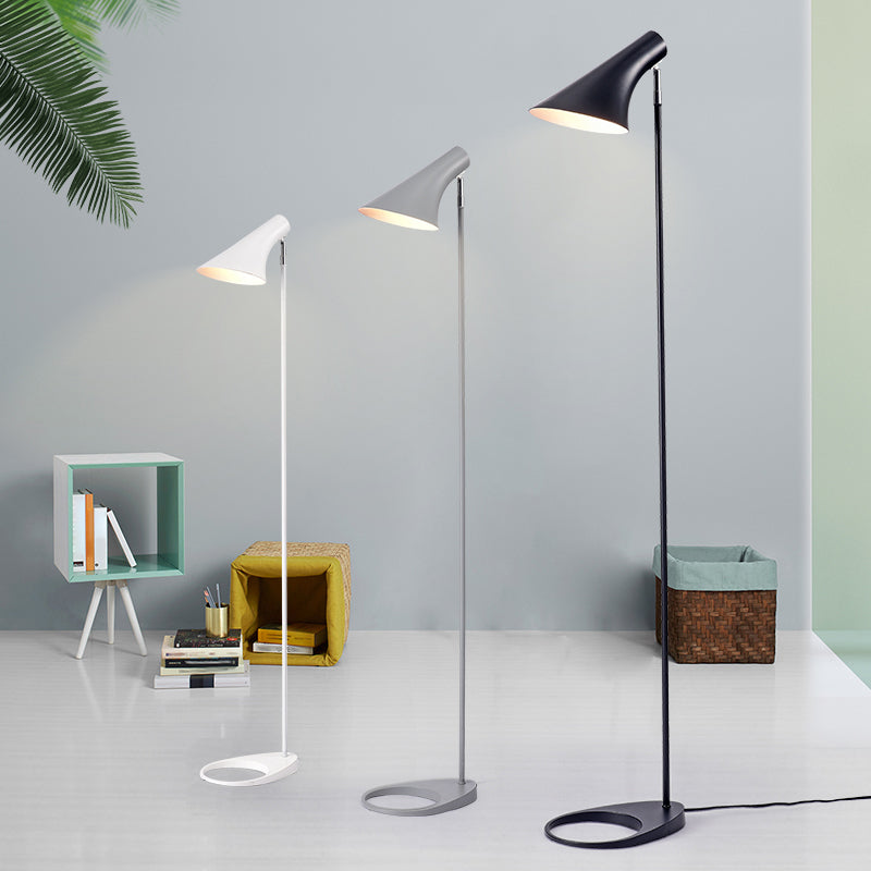 Nordic Flared Reading Floor Lamp With Pivot Joint For Living Room Décor