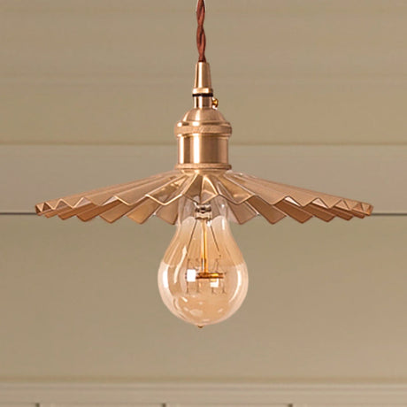 Vintage Industrial Scalloped Brass Pendant Light For Dining Table - 1-Head Metallic Hanging Lamp