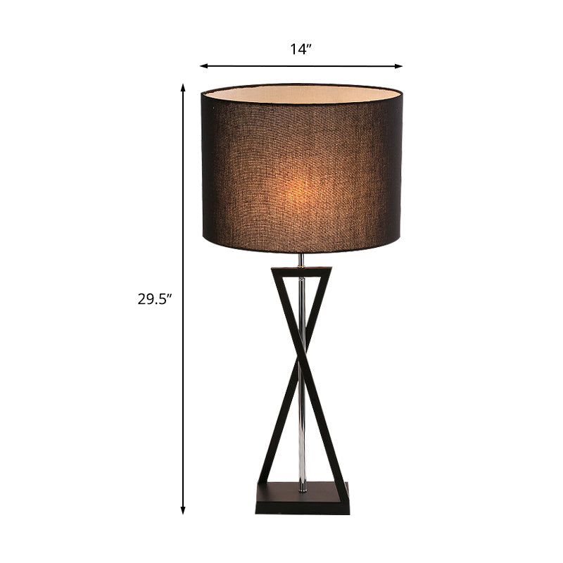 Black/White Drum Desk Lamp - Traditional Fabric 1-Light Bedroom Reading Light