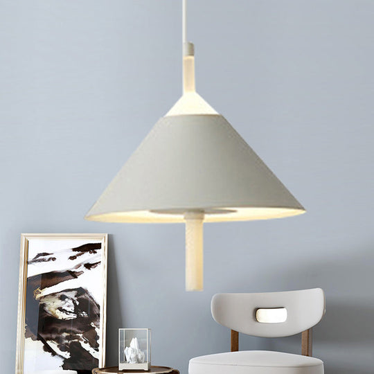 Conical Pendant Light With Metallic Finish - Perfect For Bedroom Or Restaurant